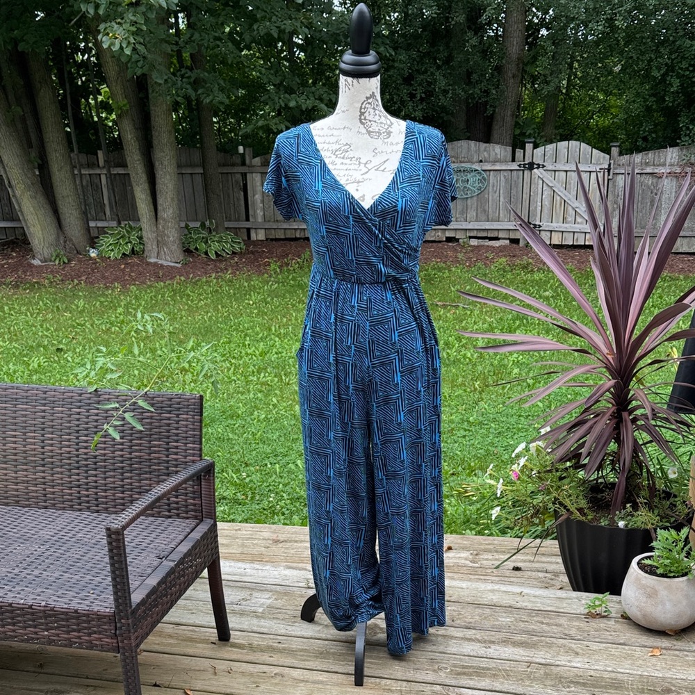 Elegant Blue Patterned Women's Jumpsuit